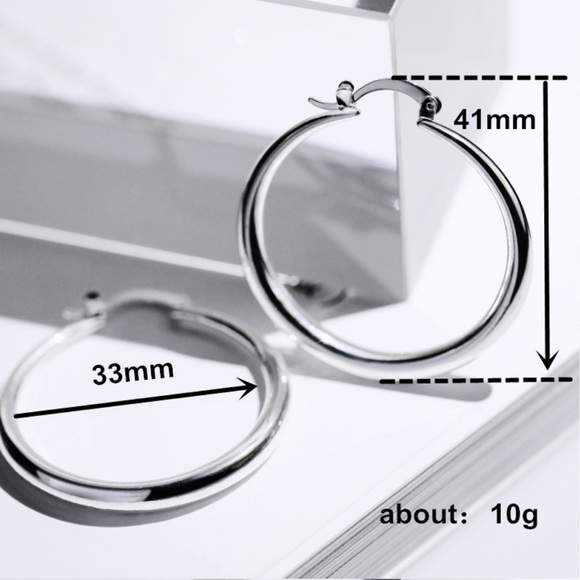 New Silver Color Hoop Loop Earrings - Picture 2 of 2